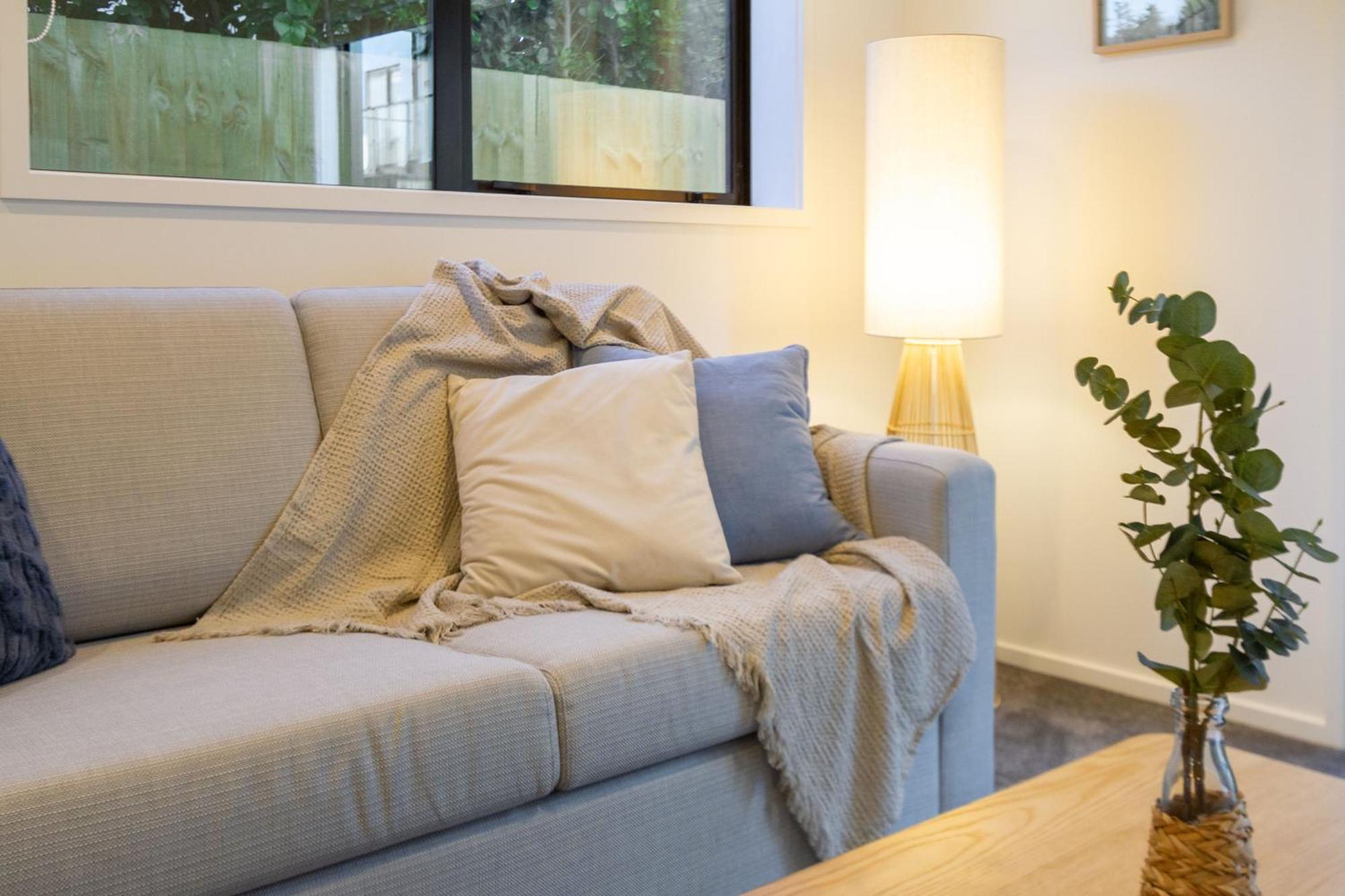 Charming Downtown Hideaway 1 Bed 1 Bath * Christchurch